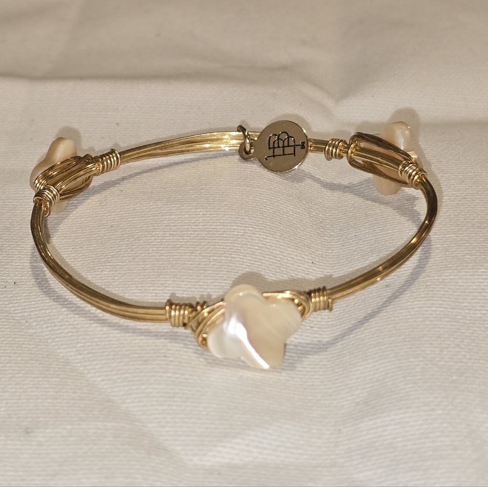 Bourbon and Boweties Gold Wire Bangle Mother of Pearl Clover Quatrefoil Charm